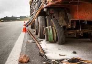 tractor-trailer-with-bad-tires