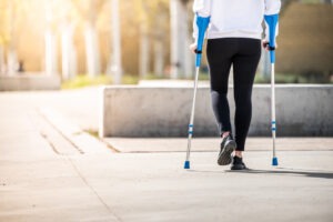 woman on crutches 